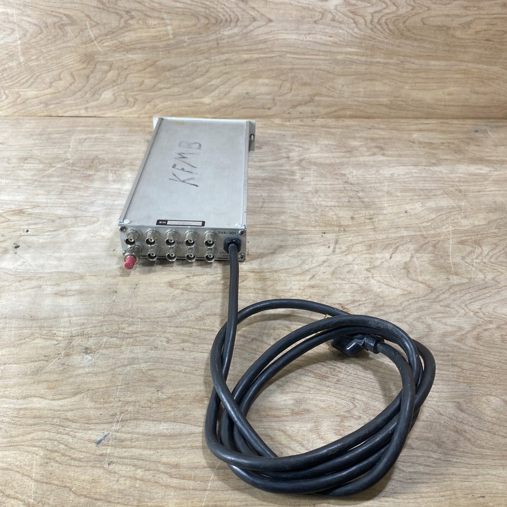 Hedco SVA-302 Hedline Silver 4-channel Audio/Video Equalizer - Powers On