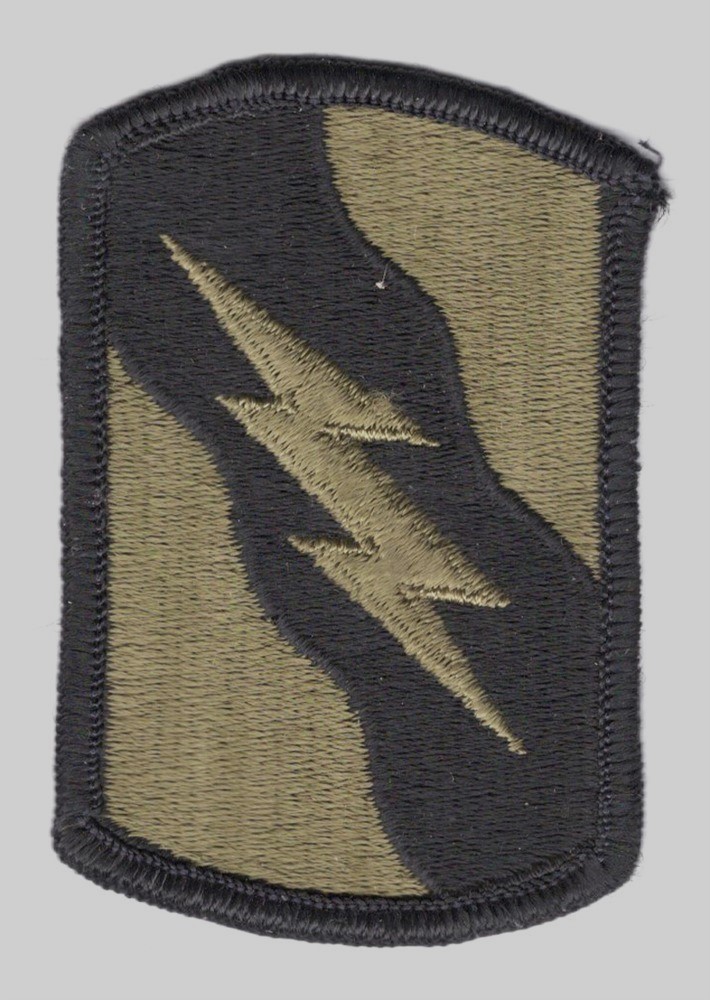 Army Patch: 155th Armored Brigade - subdued, merrowed edge