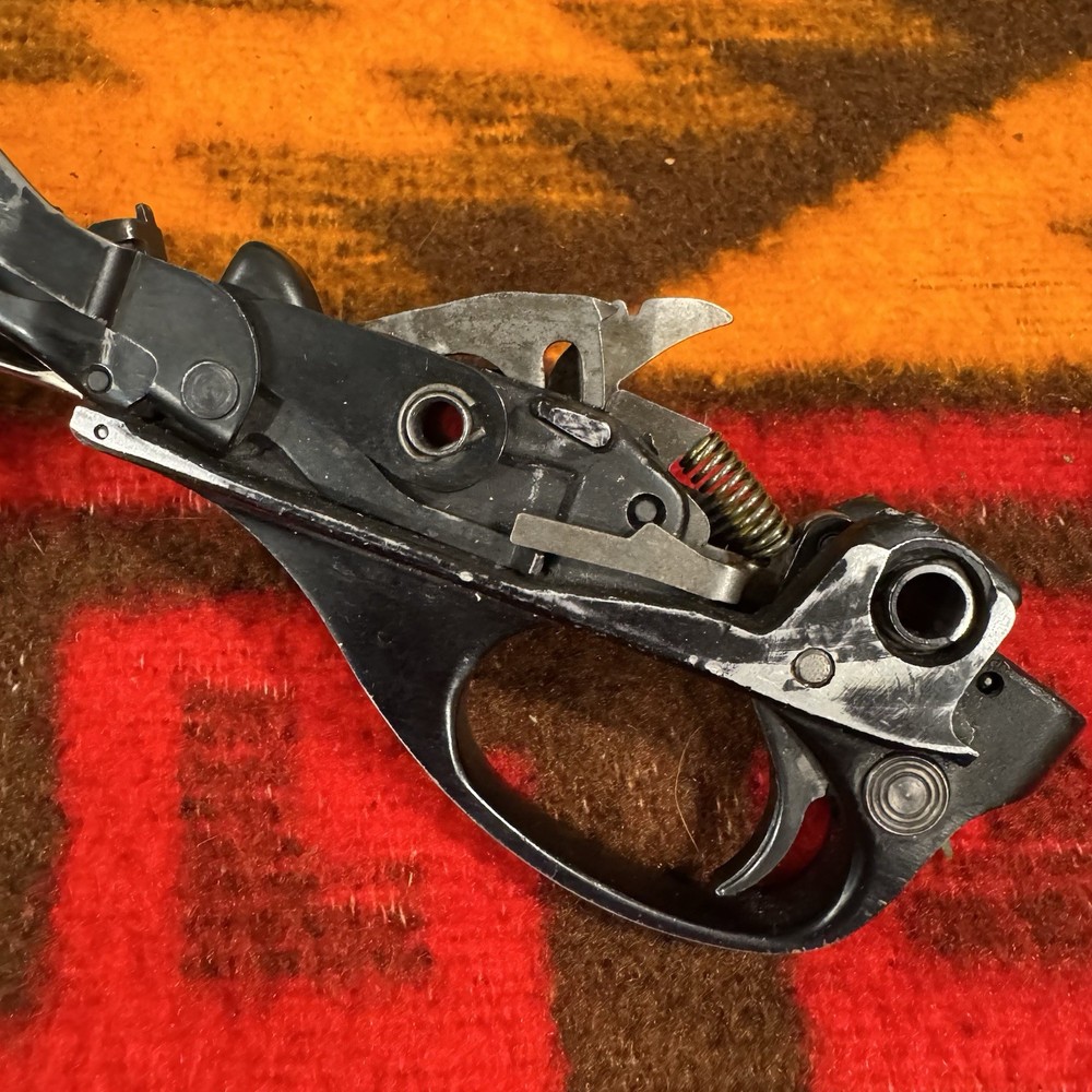 REMINGTON 1100 TRIGGER ASSEMBLY 12 Ga.
