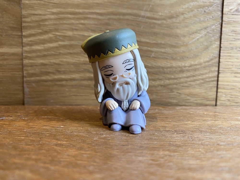 Harry Potter Albus Dumbledore Figure, Sleeping/Closing eyes - opened but unused