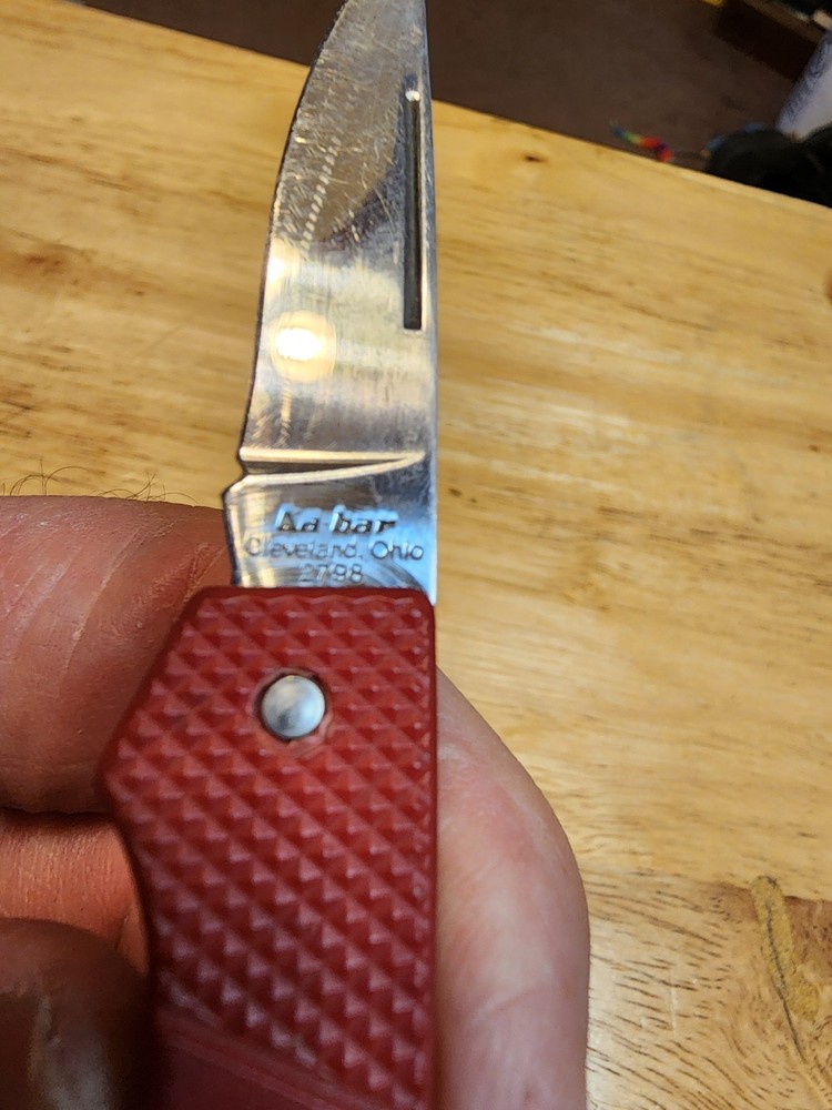 kabar folding pocket knife
