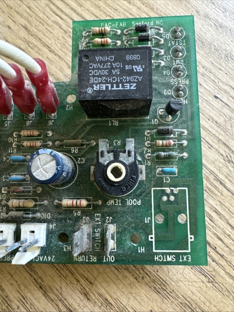 PAC-FAB PACFAB Control Circuit Board MWC052096R1 For Rheem Pool Heater