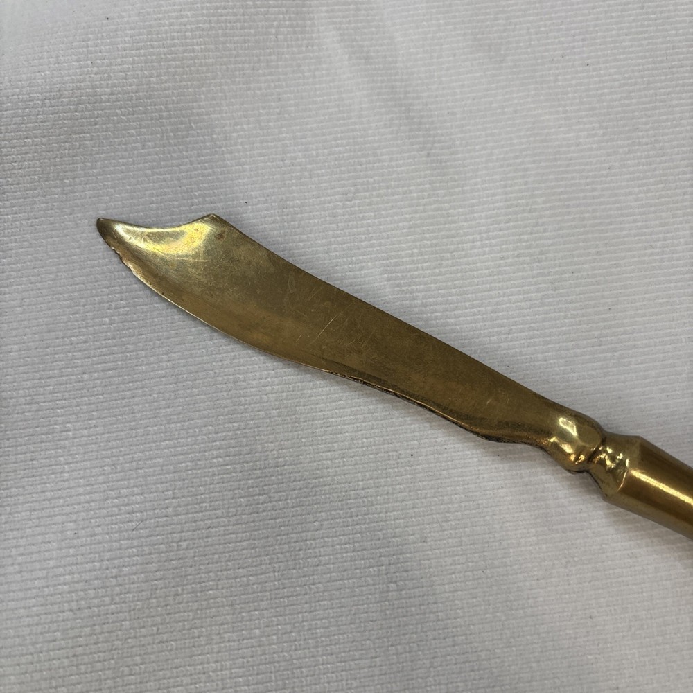 Bronze Seashell Cheese Knife
