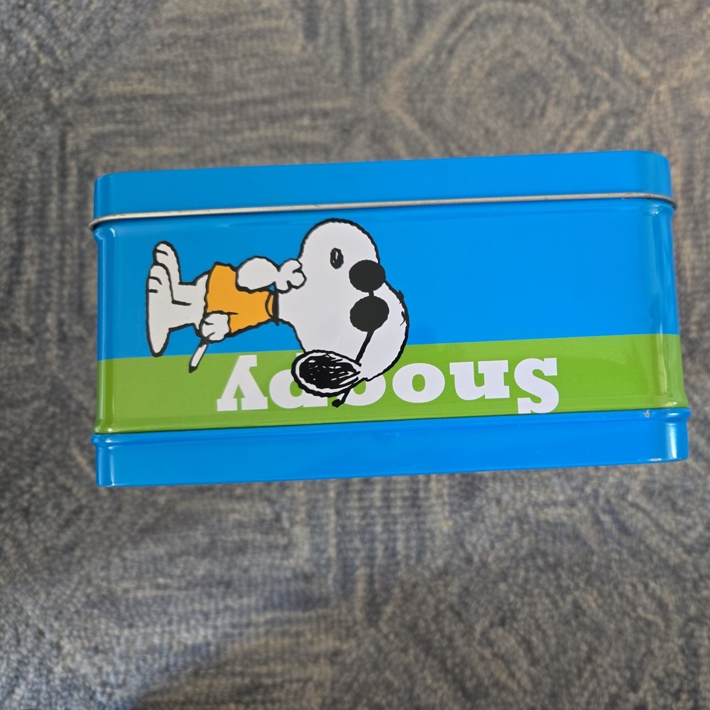Peanuts Snoopy Metal Lunchbox