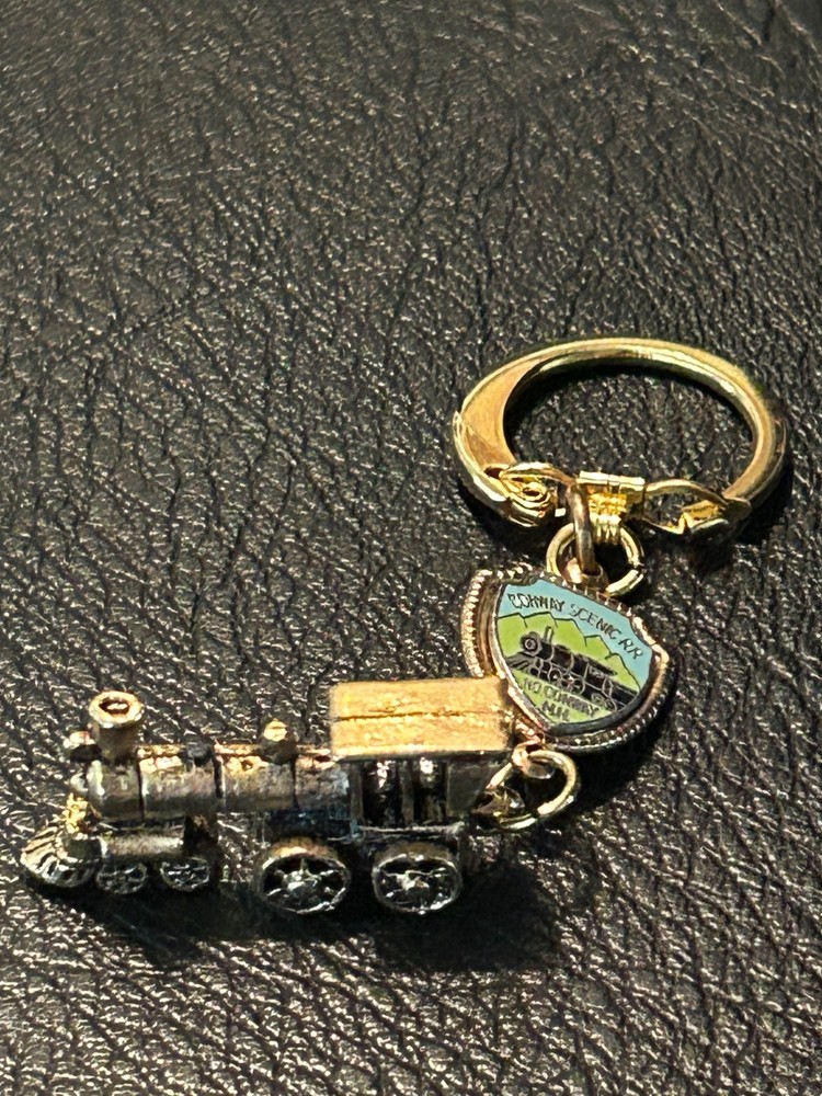 Conway Scenic RR N.H. keychain, never used