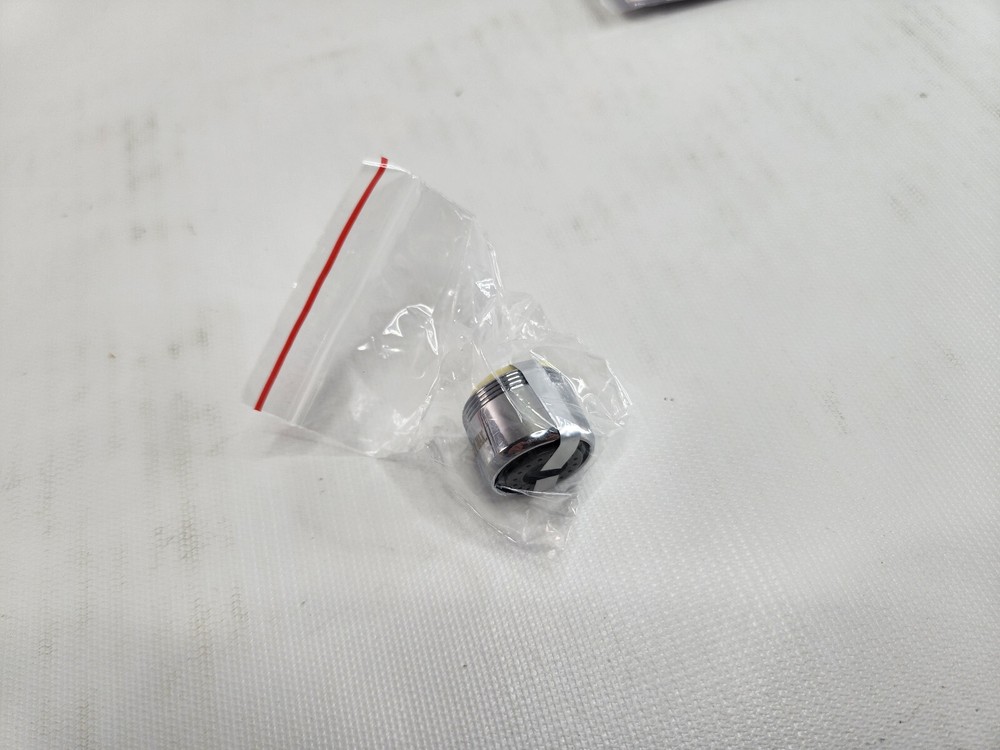 Eemax EEM12004 Electric Tankless Water Heater Point of Use, 4KW, Blue Brand New