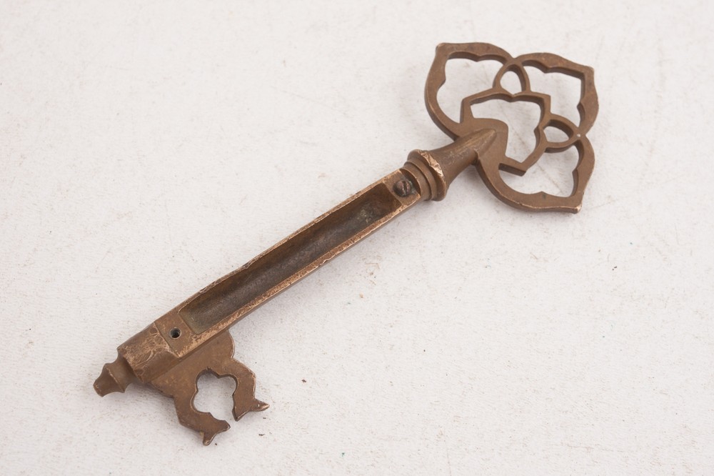 Solid Brass Skeleton Key Decor (H5R) 6.5" Wall Hanging Decoration Joint Stash