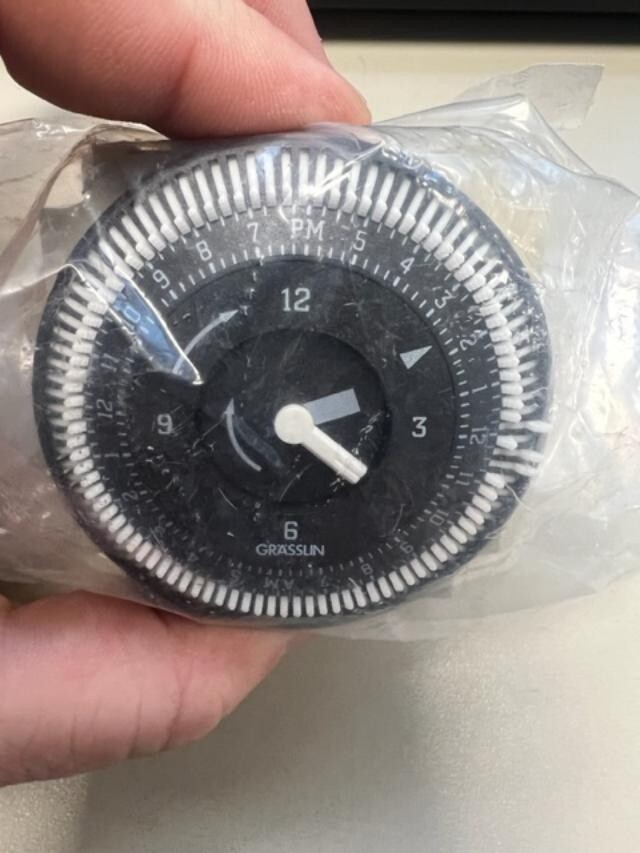 FM-1-220 24 Hour Time Clock