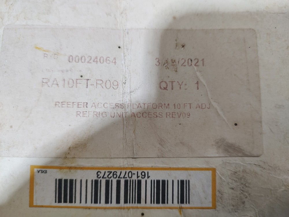 Tri-Arc RA10FT-R09 Reefer Access Platform On Casters