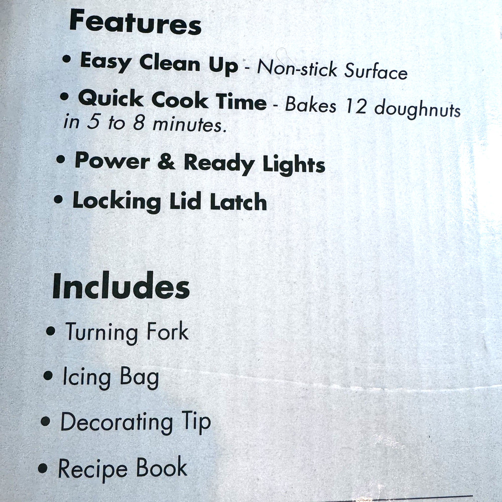 NIB Stonewall Kitchen Doughnut Maker 12 Mini White Cooking Baking