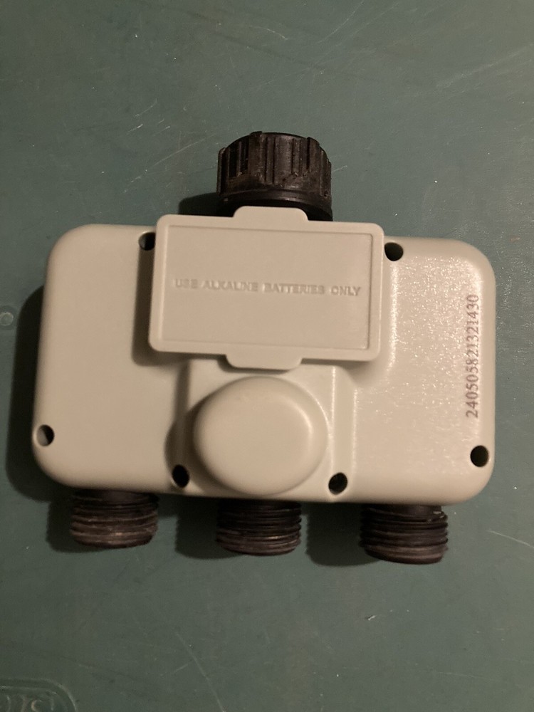 VEVOR Sprinkler Timer 3 Zone, Watering Sprinkler Timer LCD Rain Delay Mode