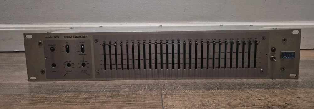 Urei 539 Equalizer Pro Audio Equipment - Power Tested Only