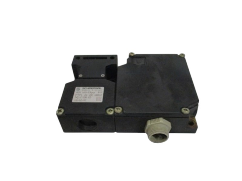 SCHMERSAL AZM160-13yrp SAFETY INTERLOCK SWITCH 24VDC UNMP
