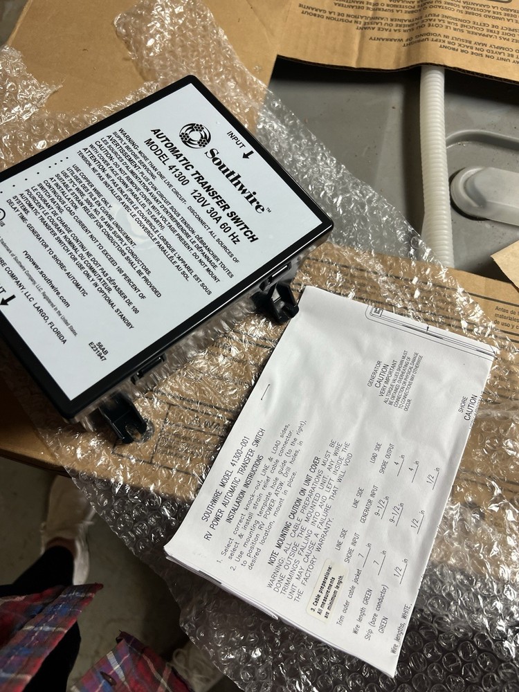 Automatic Transfer Switch Model 41300 120Volt 30amp 60Hz Brand New