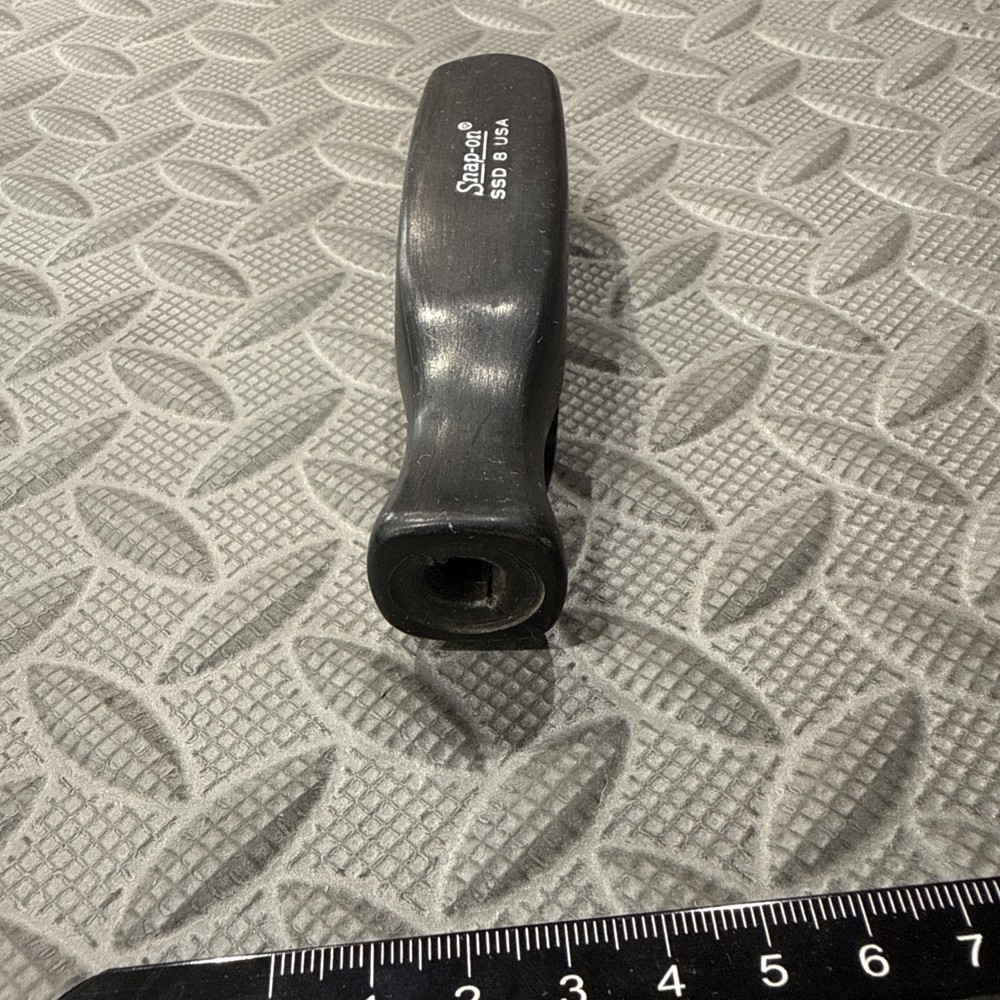 1) VTG Snap On Underlined Replacement Hard Handle Black SSD 8 NOS