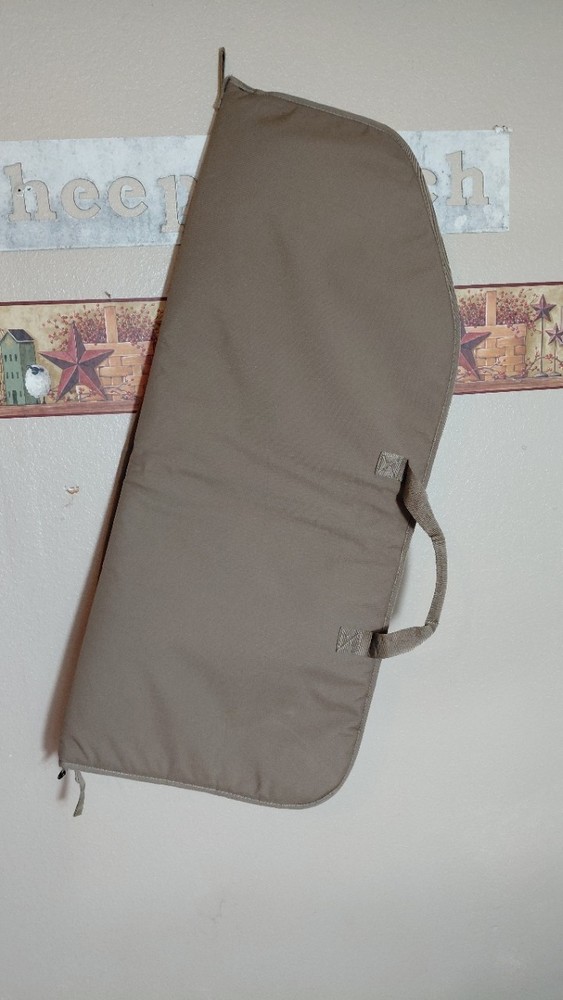 Kolpin Camo Archer Bow Bag. Soft Case. Front pocket.