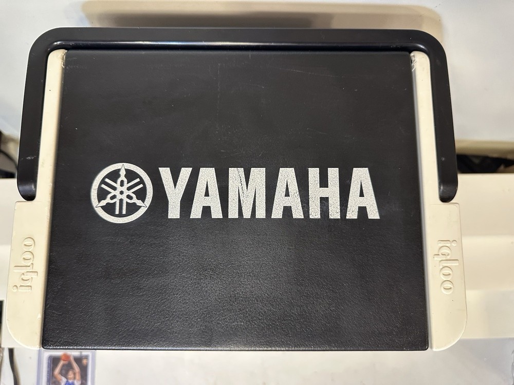Yamaha Igloo Mini Cooler Black Promo