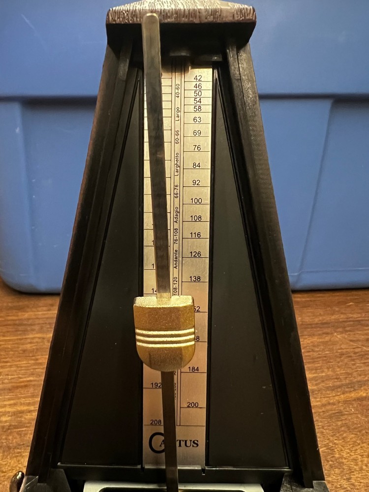 Cantus Wind-up Metronome (T8)