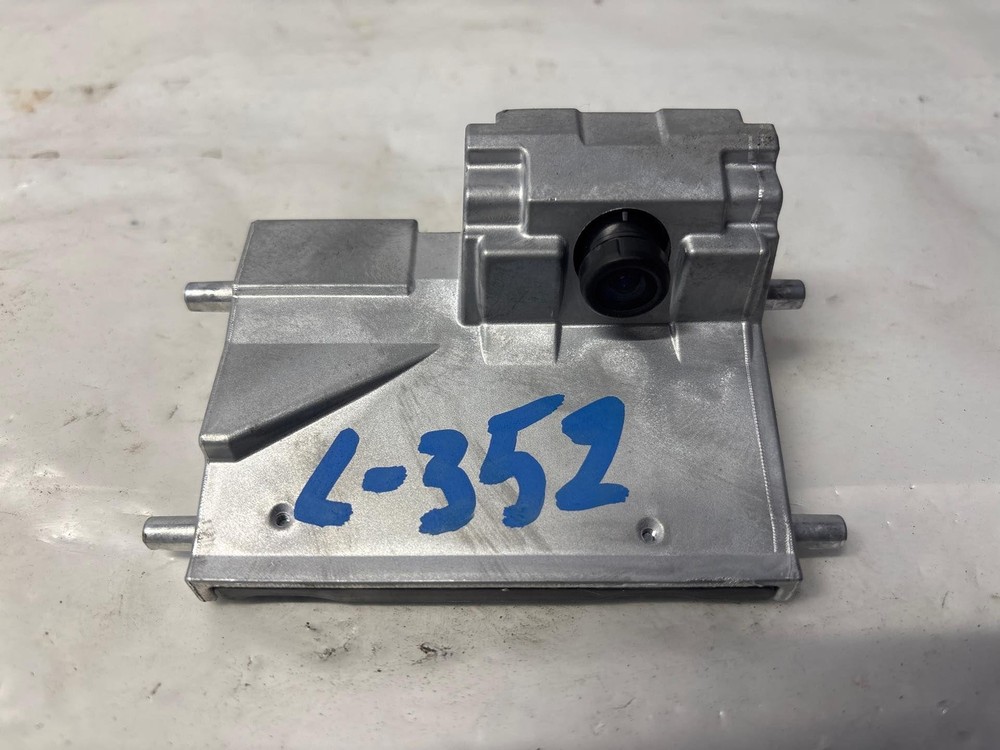 Camera/projector SUBARU ASCENT 23 24