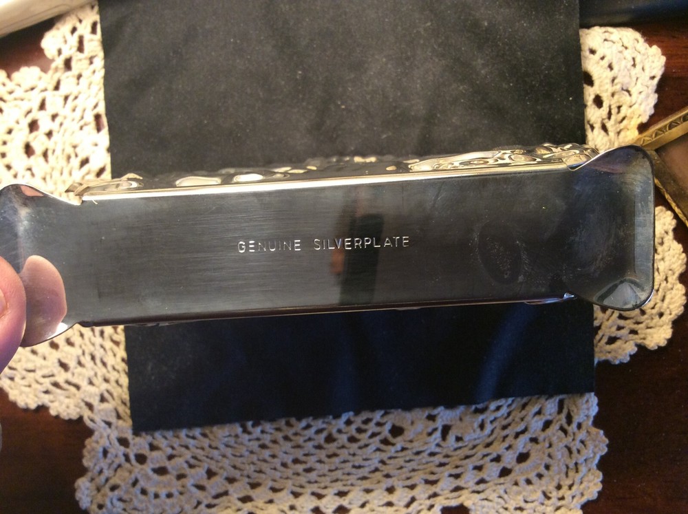 Silver plated letter holder beautiful design great gift stocking stuffer