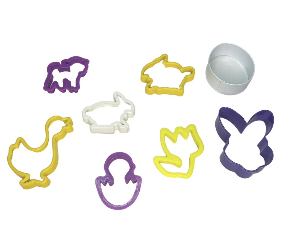 Vintage Assortment of Easter Cookie Cutters