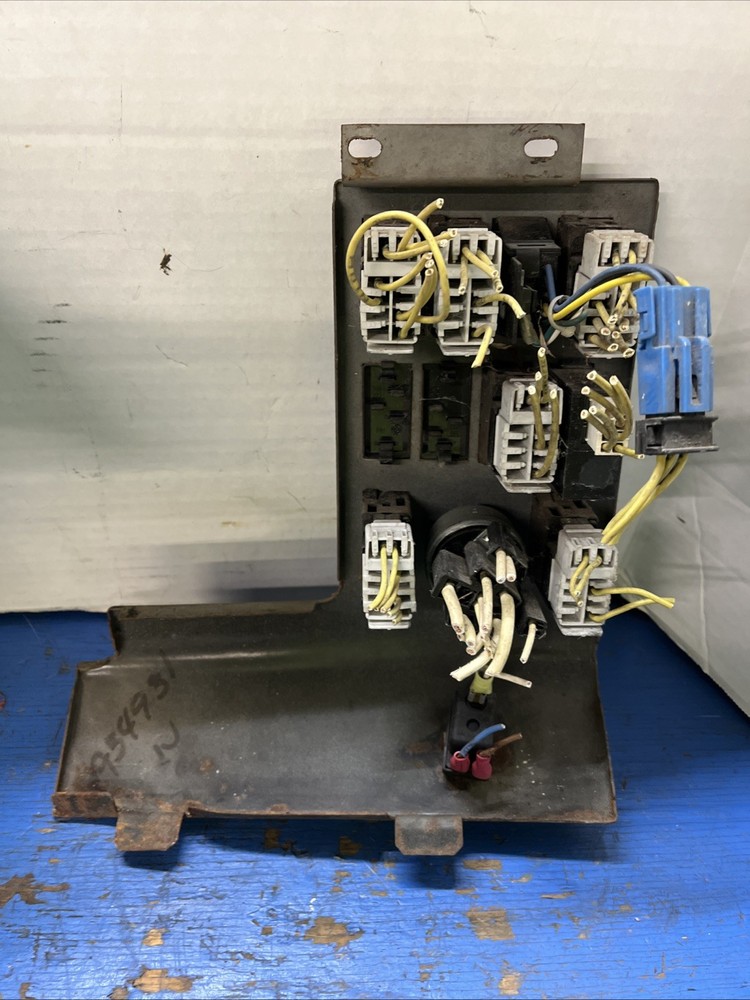 Freightliner FL70 SWITCH Dash Panel Ignition Left Bezel