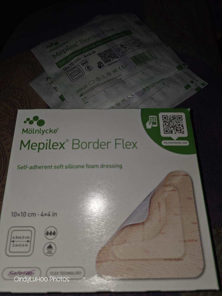 Mepilex Border Flex 4" x 4" bandage