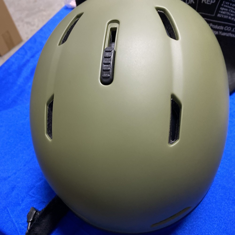 Lanova Ski Helmet Size M /2