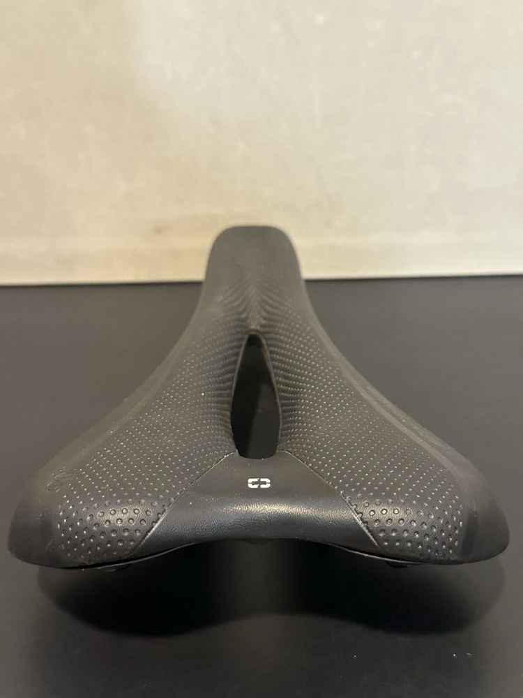 Ajna Bike Saddle