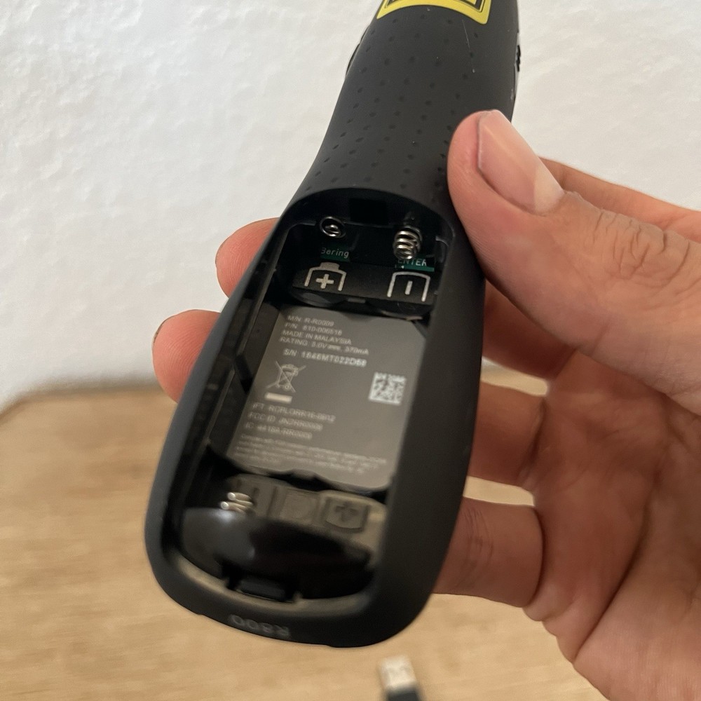 Logitech Wireless Presenter R800 With Laser Pointer