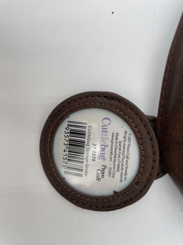 Cuttlebug Die & Embossing Folder Storage Binder With Inserts By Provo Craft Blue