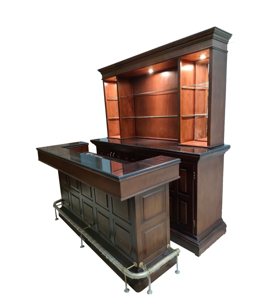 Contemporary Walnut Bar With Overhang – WNL123
