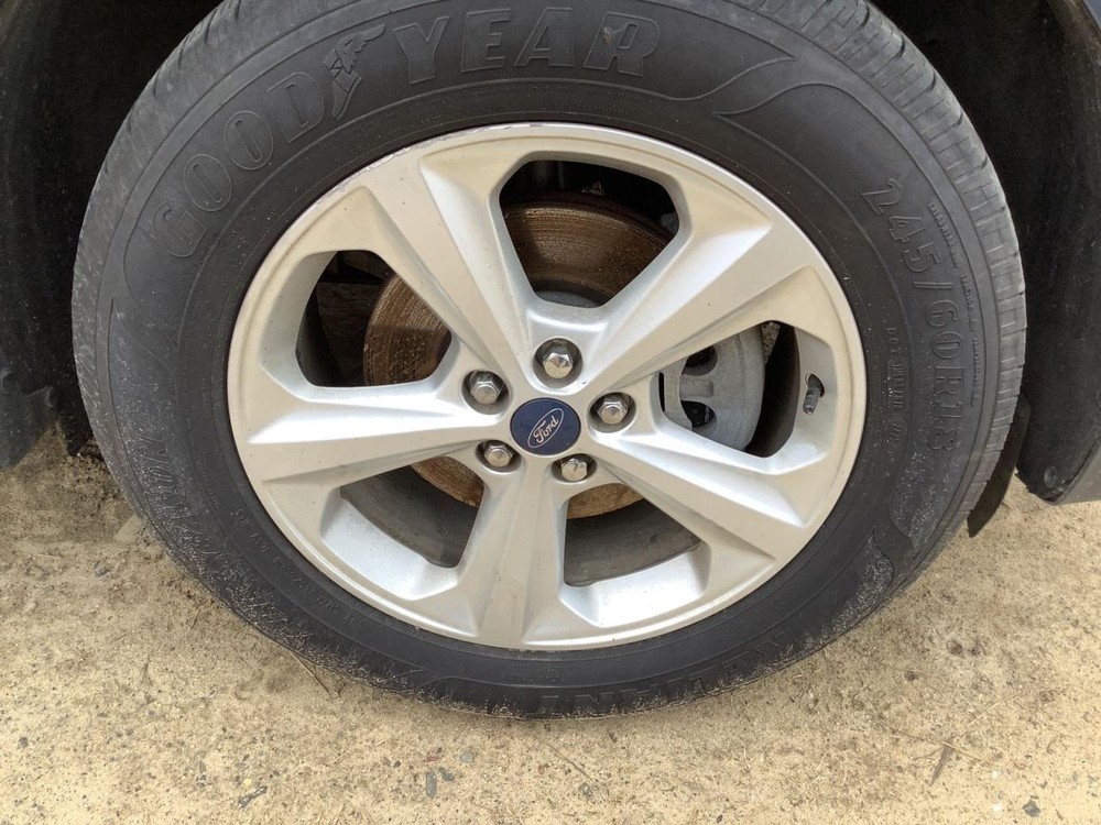 EDGE 2019 Glove Box 4979708