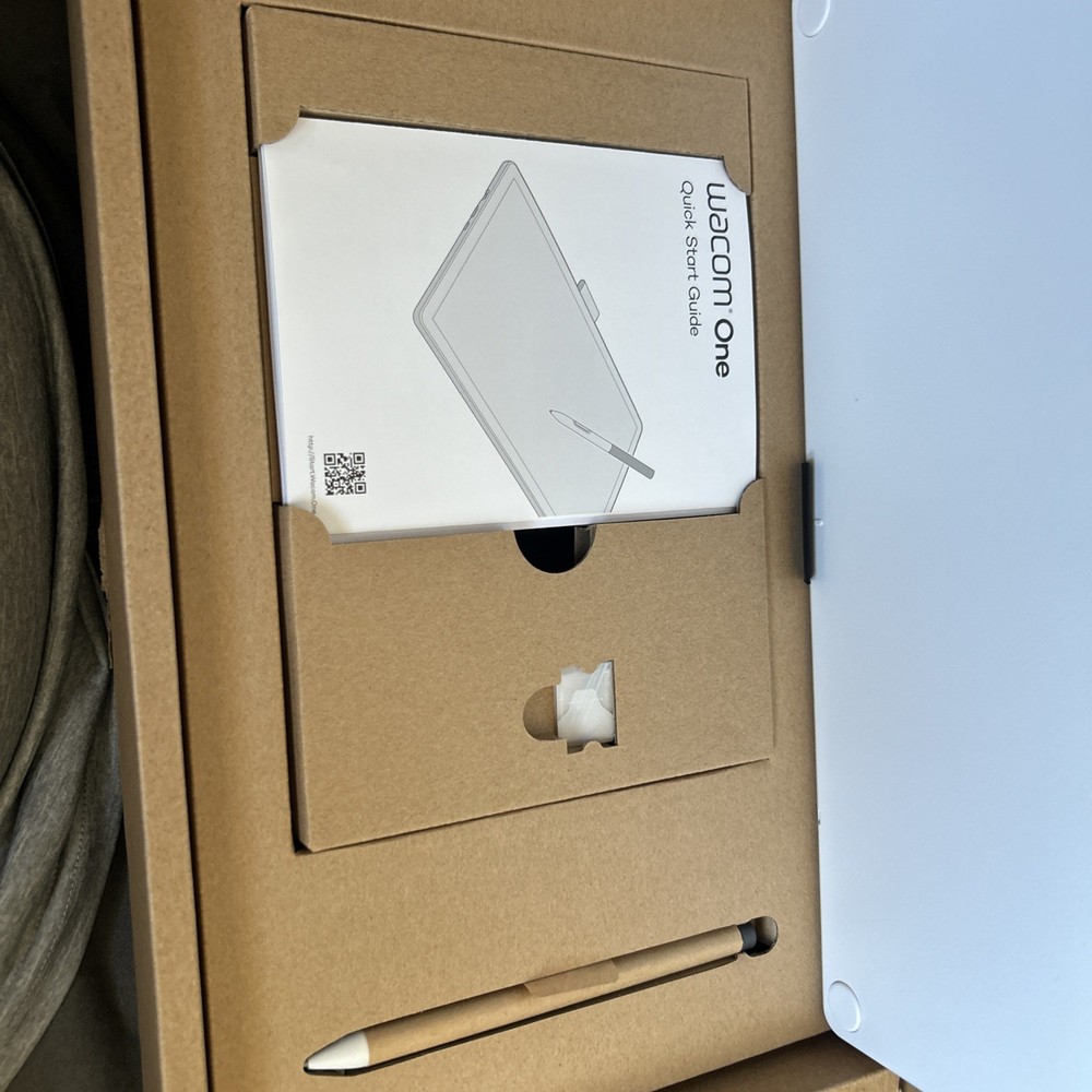 Wacom One 14 Drawing Tablet DTC141W0