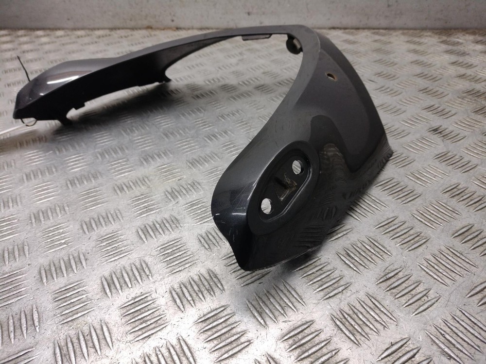 2001 SUZUKI GSF 600 S BANDIT Front Centre Panel