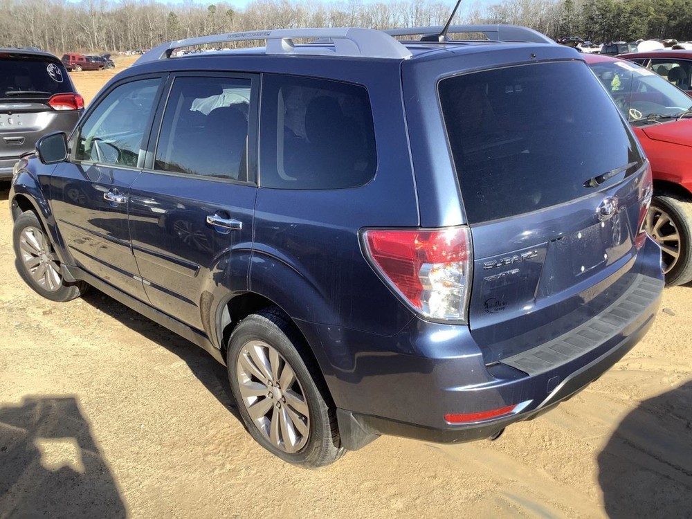 FORESTER 2011 Glove Box 4927601