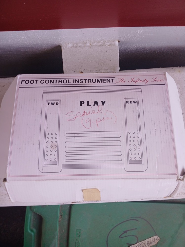 The Infinity Series USB Transcriber Foot Control Instrument