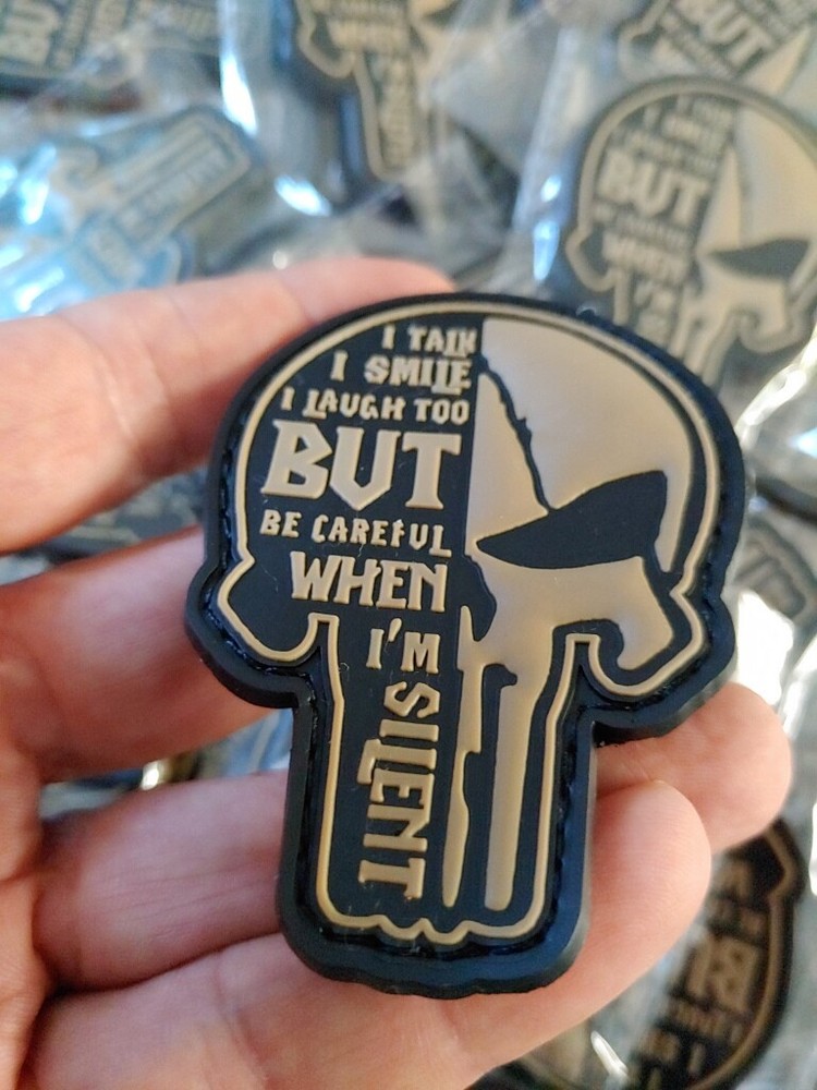 SILENT SCULL - PUNISHER - 3D PVC PATCH - COYOTE / BLACK