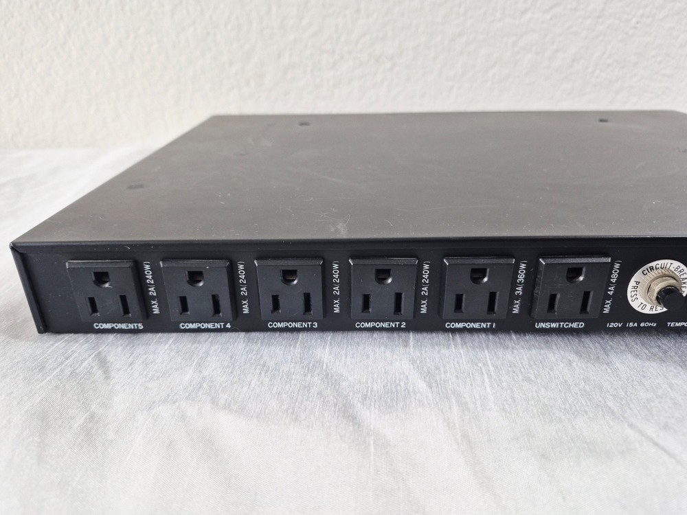 DAK SPC-1000 Stereo Power Controller Surge Protector Fully Functional