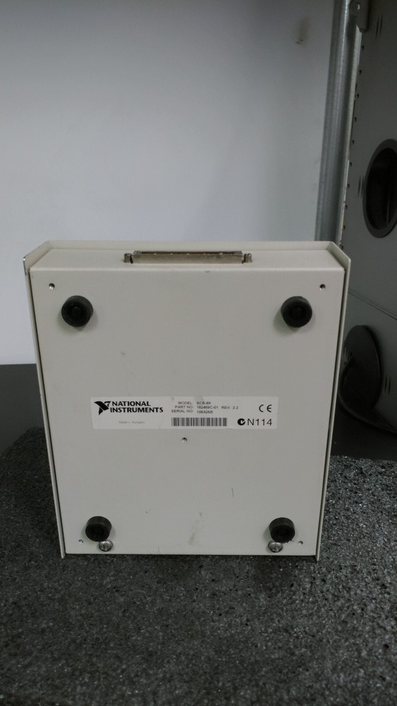 NATIONAL INSTRUMENTS SCB-68 E-Series Terminal Block