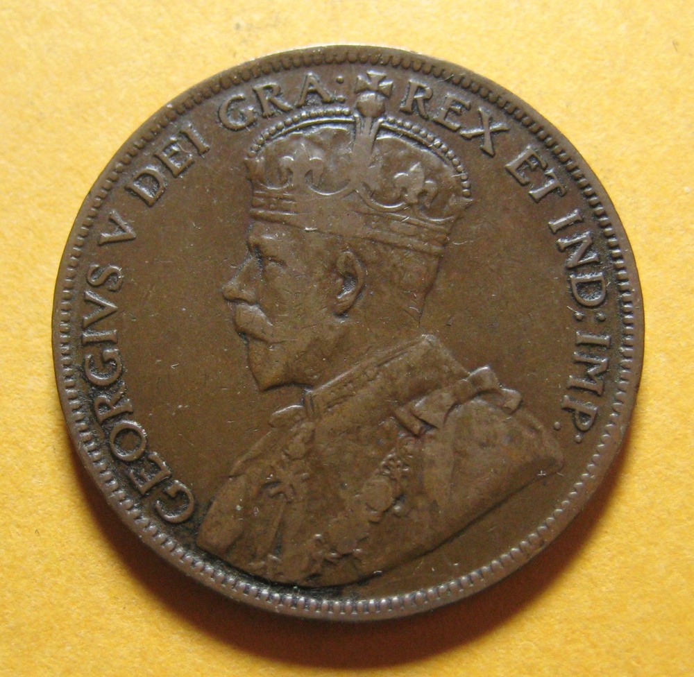 1917 Canada Large  Cent -  George V  - (P4877)