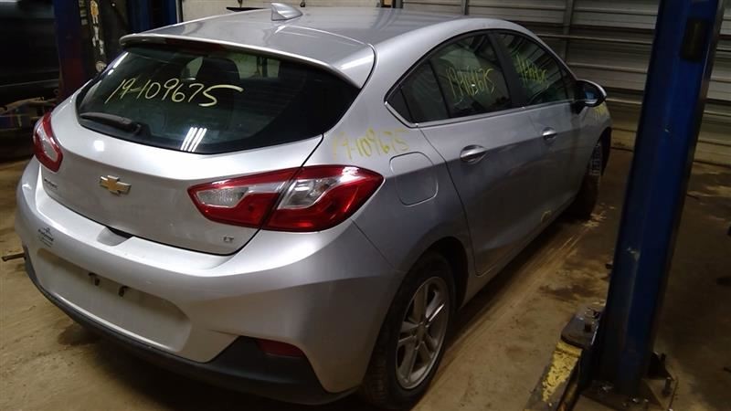 Radiator Core Support Fits 16-19 CRUZE 10272068