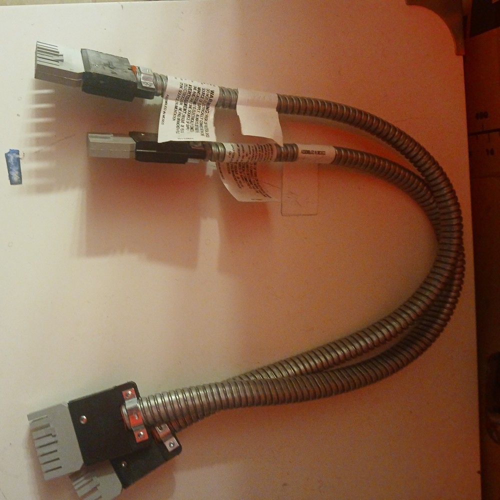 ECA Interion 84 ff-76” Pass Through Cable / Jumper For Non Powered 76” Panel