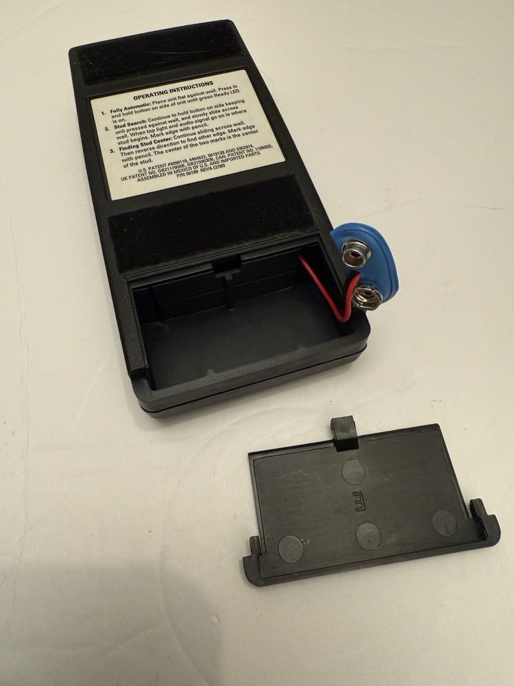 Used Battery-Operated Portable Zircon Studsensor 3 / Stud Sensor / Finder