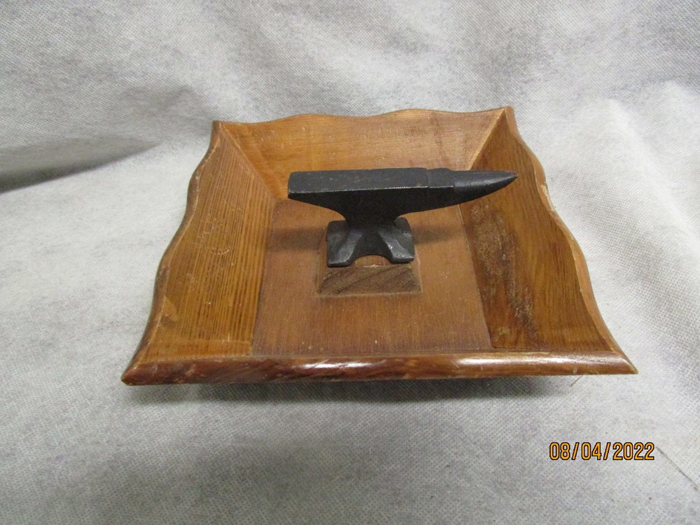 Vintage Cast Iron Anvil Nut Cracker Tray - Missing Hammer