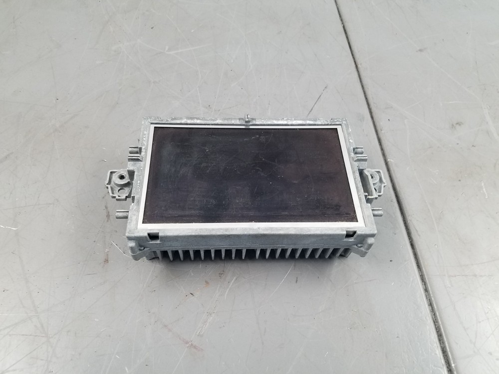 2011 Mercedes Benz AMG E 63 Navigation Display Screen #7920 B3