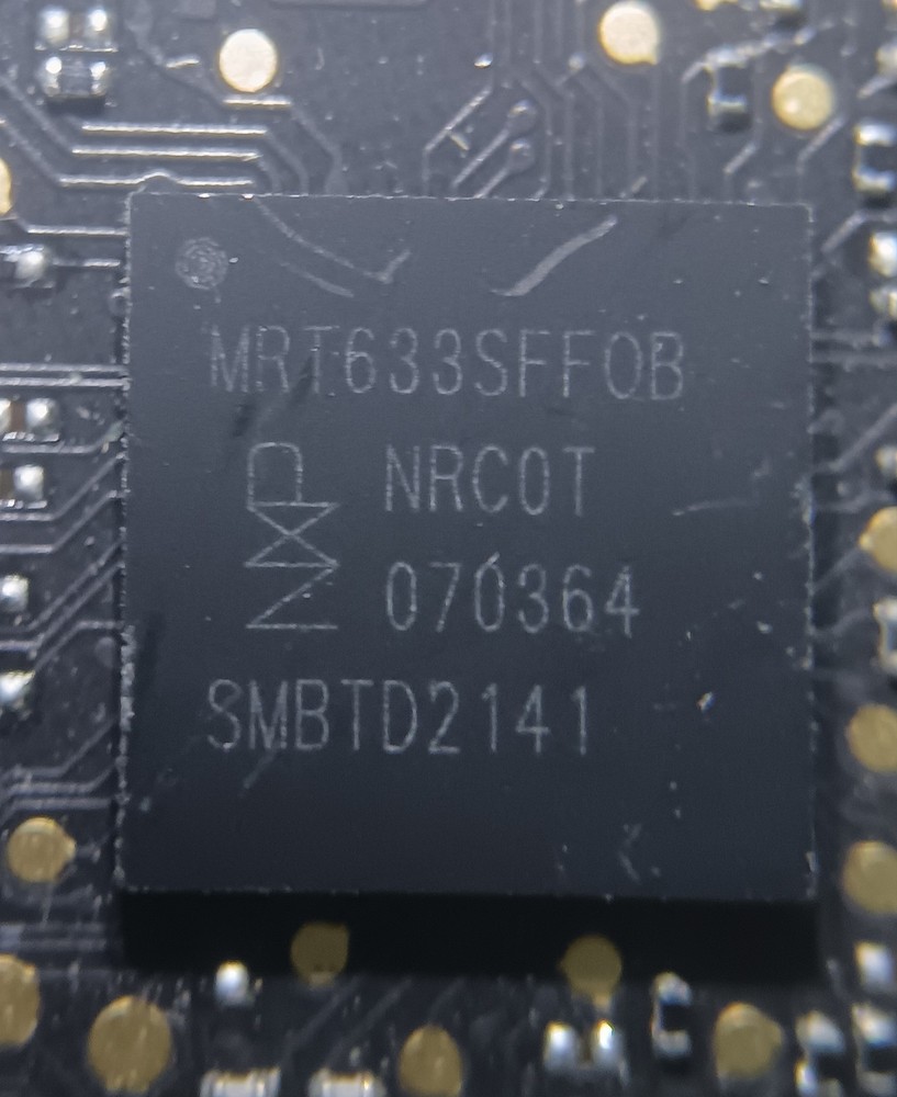 2 pieces disassembled EC chip MRT633SFF0B