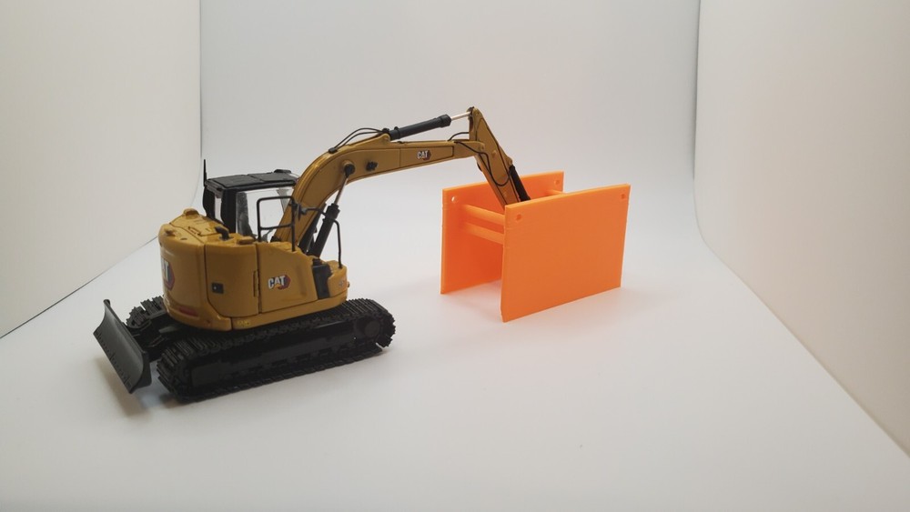 Custom 1/50 Scale Trench Box in Orange