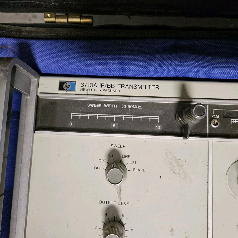 Vintage 3710A HEWLETT PACKARD HP 3710A IF/BB TRANSMITTER Not Tested
