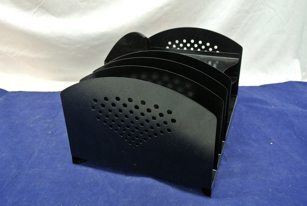 SAFCO 6 SECTION STEAL DESKTOP ORGANIZER